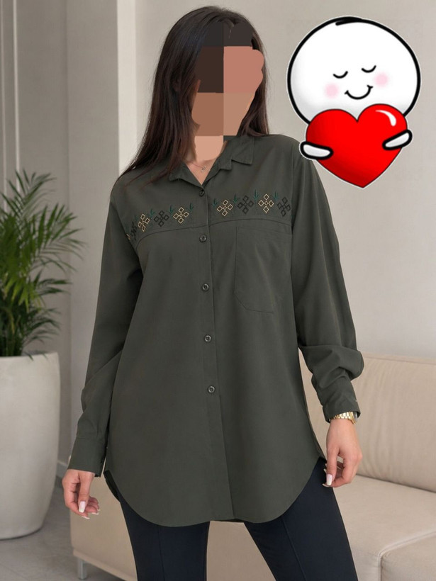 مانتو طرح گلدوزی شده جنس کتان سایز ۴۴.۴۸ دارای رنگ بندی